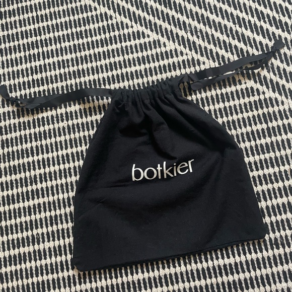 Botkier Black Linen Travel Drawstring Dust Bag - Picture 3 of 5